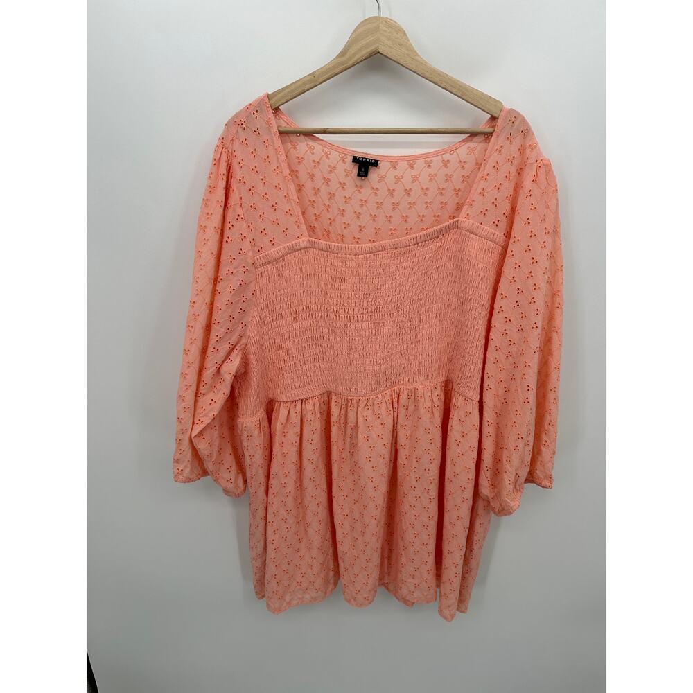 Torrid Peach Eyelet Smocked Babydoll Tunic Top Womens Plus Size 5 5X BC2